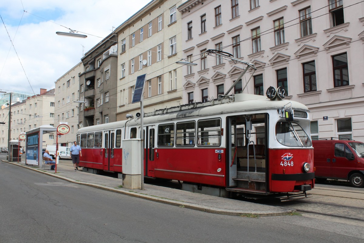 Wien Wiener Linien SL 42 (E1 4848) Antonigasse am 10. Juli 2014.