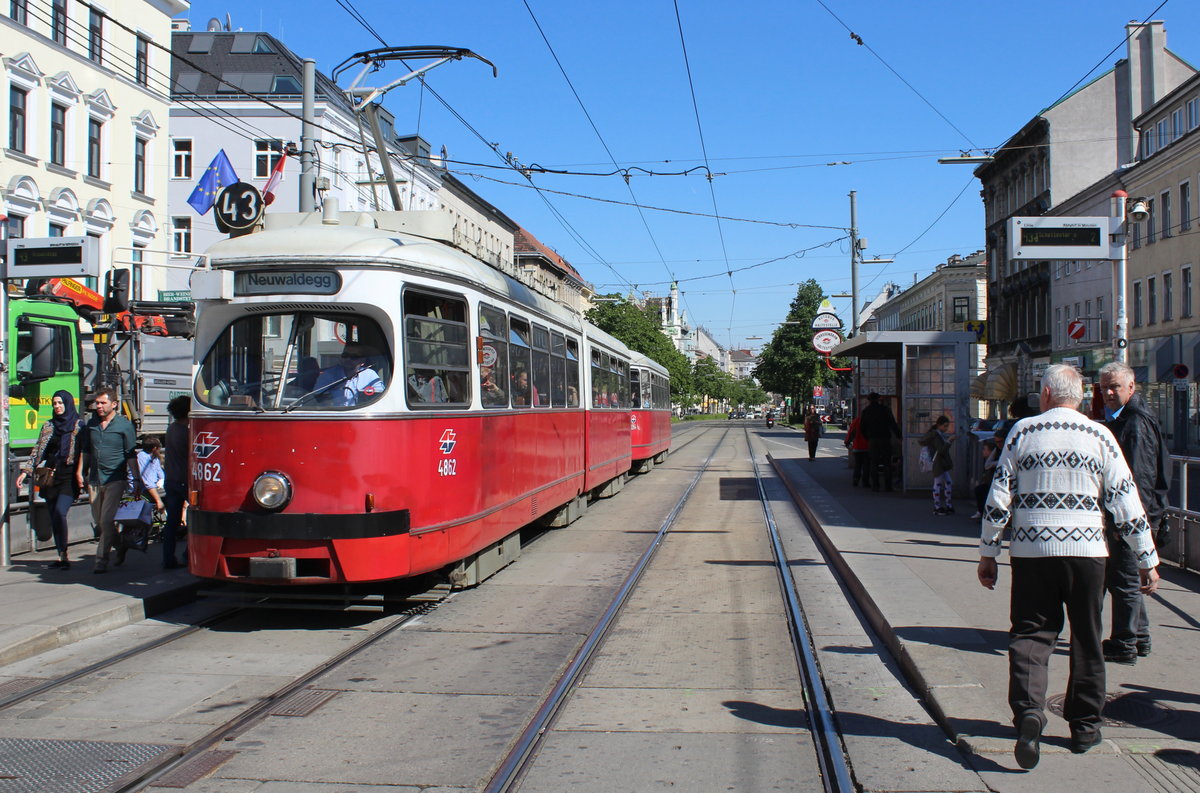Wien Wiener Linien SL 43 (E1 4862 + c4 1354) XVII, Hernals, Hernalser Hauptstraße (Hst. Wattgasse) am 11. Mai 2017.