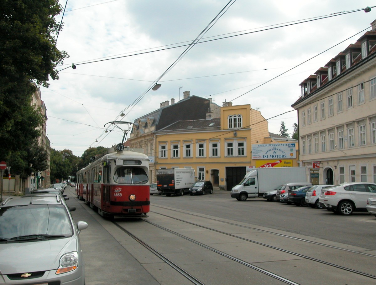 Wien Wiener Linien SL 43 (E1 4859) Dornbacher Strasse am 5. August 2010.