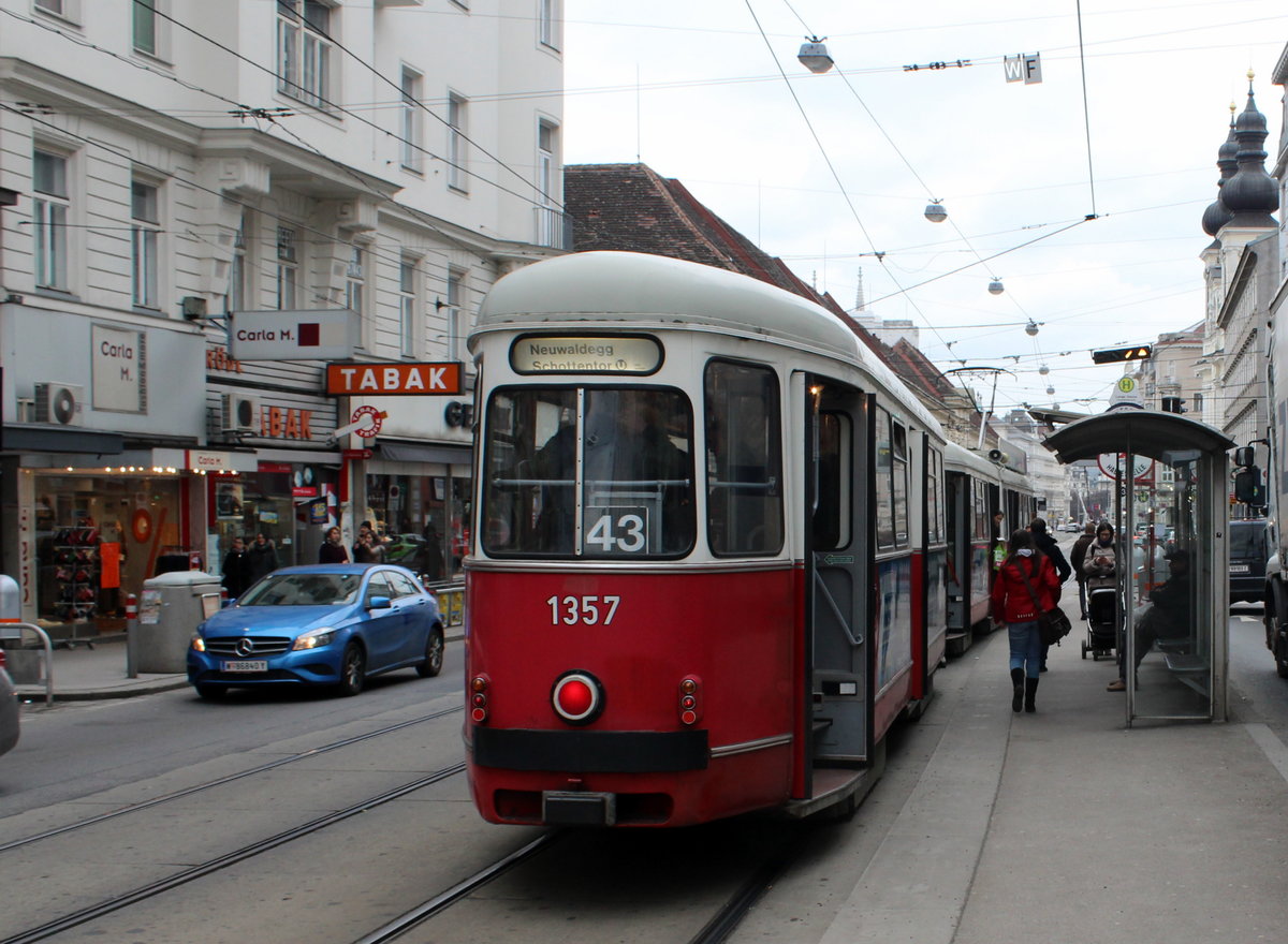 Wien Wiener Linien SL 43 (c4 1357 + E1 4865) Alser Straße / Lange Gasse (Hst. Lange Gasse) am 16. Februar 2016.