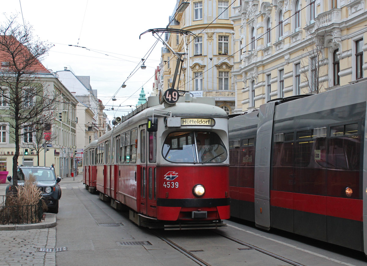 Wien Wiener Linien SL 49 (E1 4539 (Bombardier-Rotax 1974)) VII, Neubau, Westbahnstraße am 11. Feber / Februar 2019.