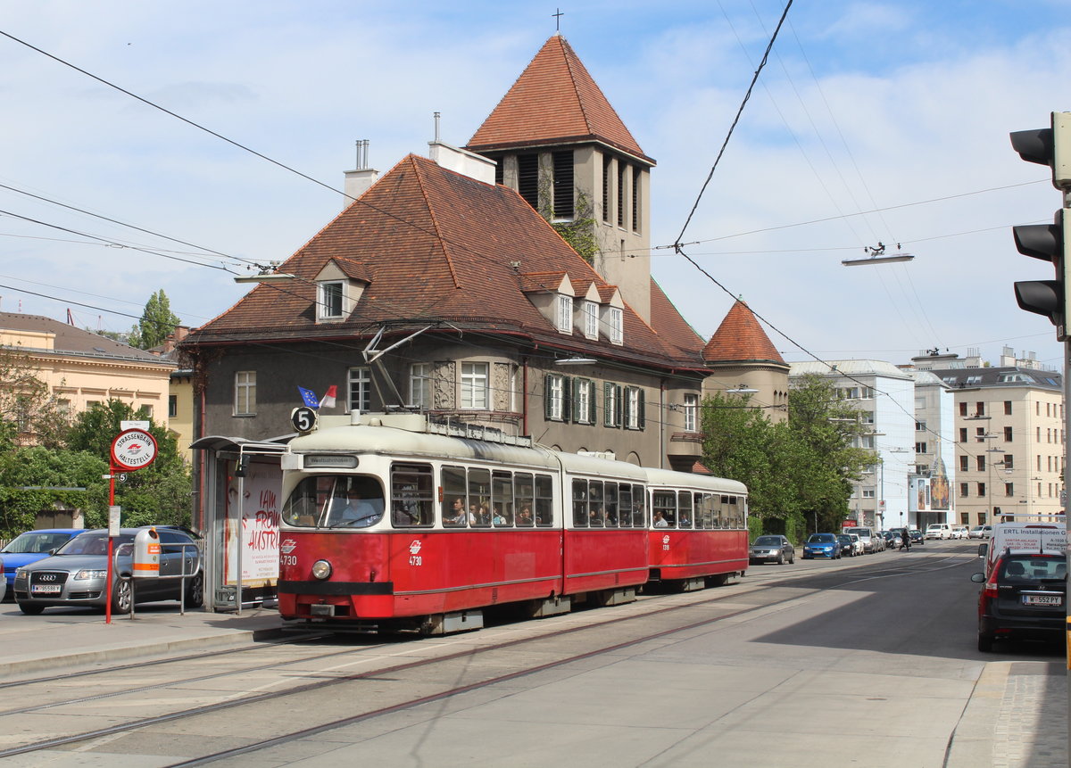 Wien Wiener Linien SL 5 (E1 4730 + c4 1318) II, Leopoldstadt, Am Tabor / Taborstraße (Hst. Am Tabor) am 13. Mai 2017.