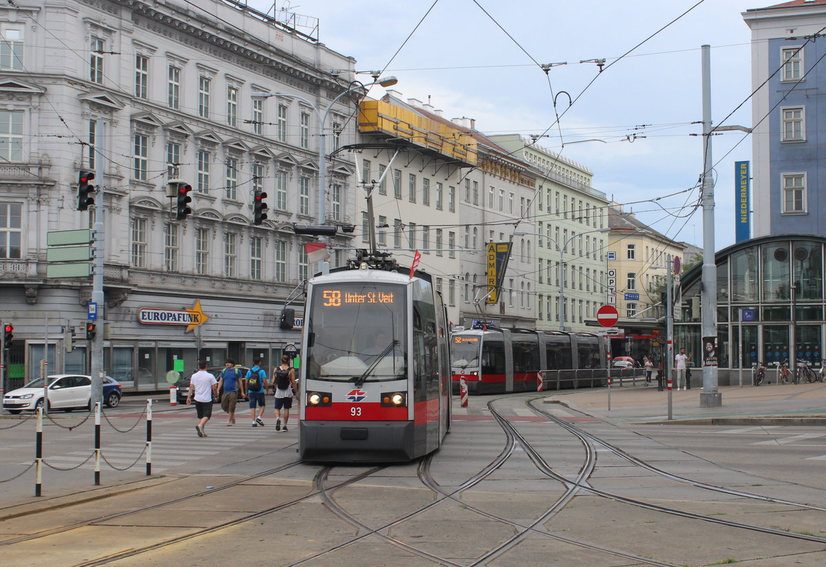 Wien Wiener Linien SL 58 (A1 93) Mariahilfer Straße / Westbahnhof / Europaplatz / Neubaugürtel am 28. Juni 2017.
