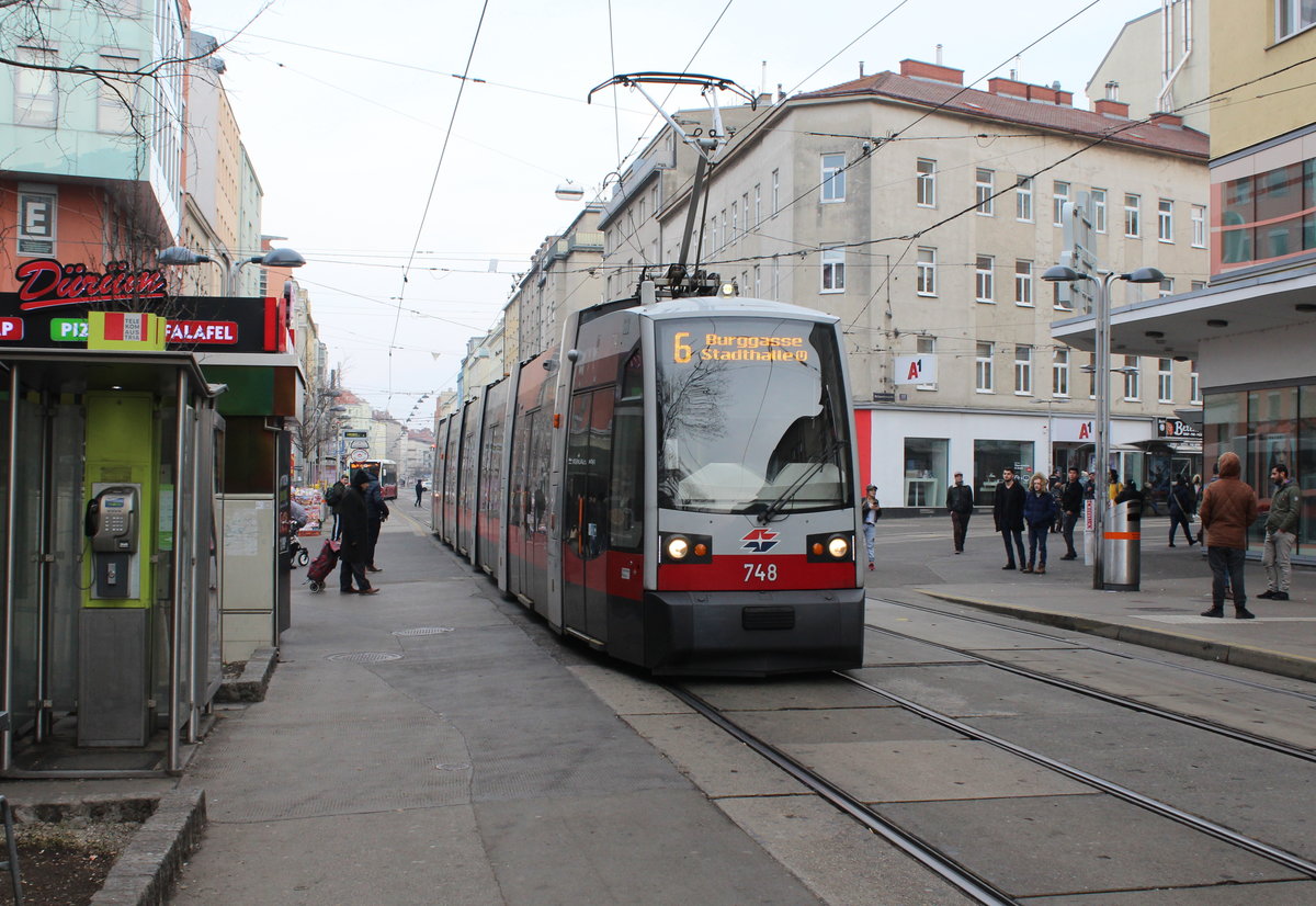 Wien Wiener Linien SL 6 (B1 748) X, Favoriten, Quellenstraße / Favoritenstraße am 10. Feber / Februar 2019.