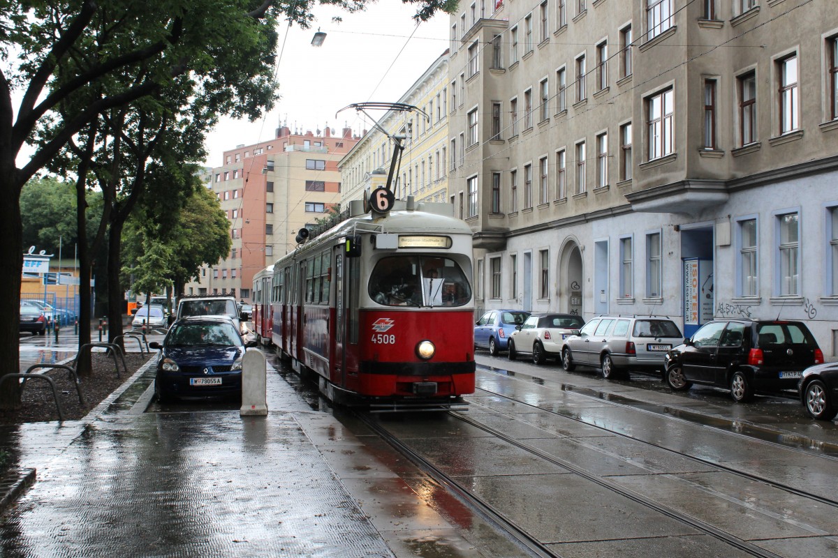 Wien Wiener Linien SL 6 (E1 4508) Quellenstrasse / Knöllgasse am 11. Juli 2014.
