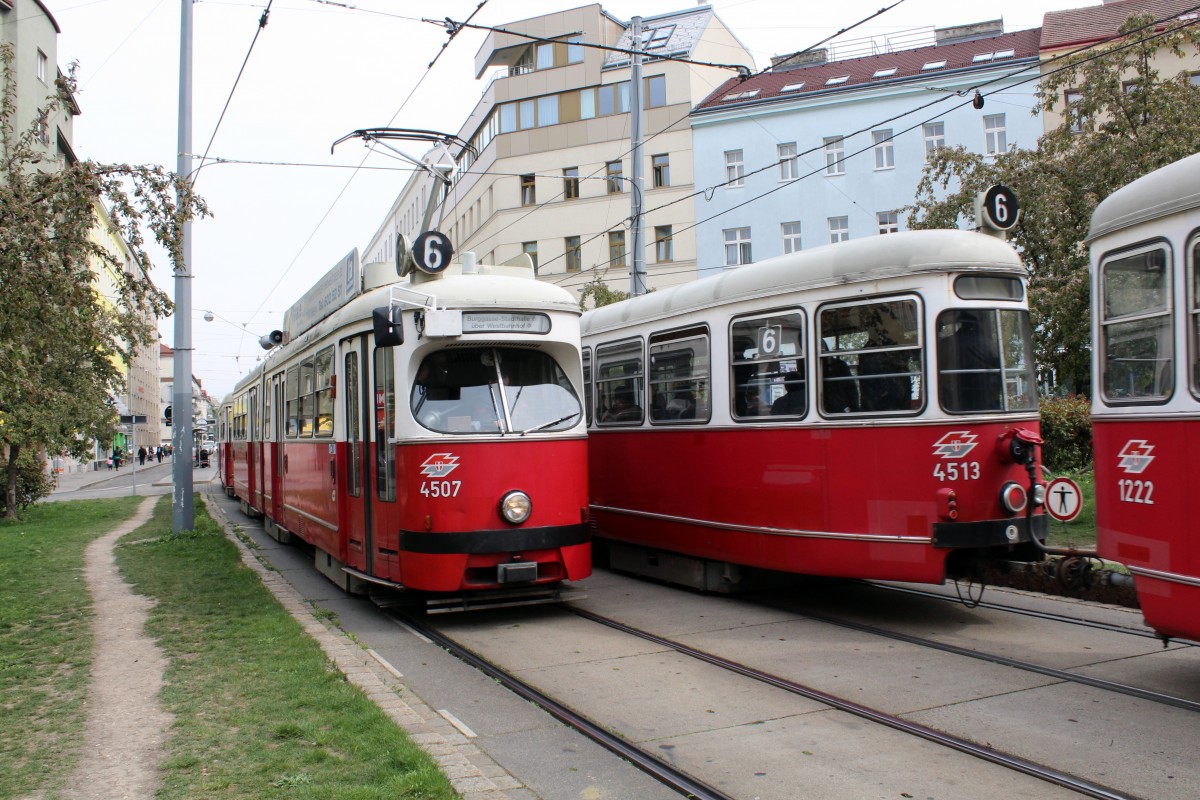 Wien Wiener Linien SL 6 (E1 4507 / E1 4513 + c3 1222) Gellertplatz am 30. April 2015.