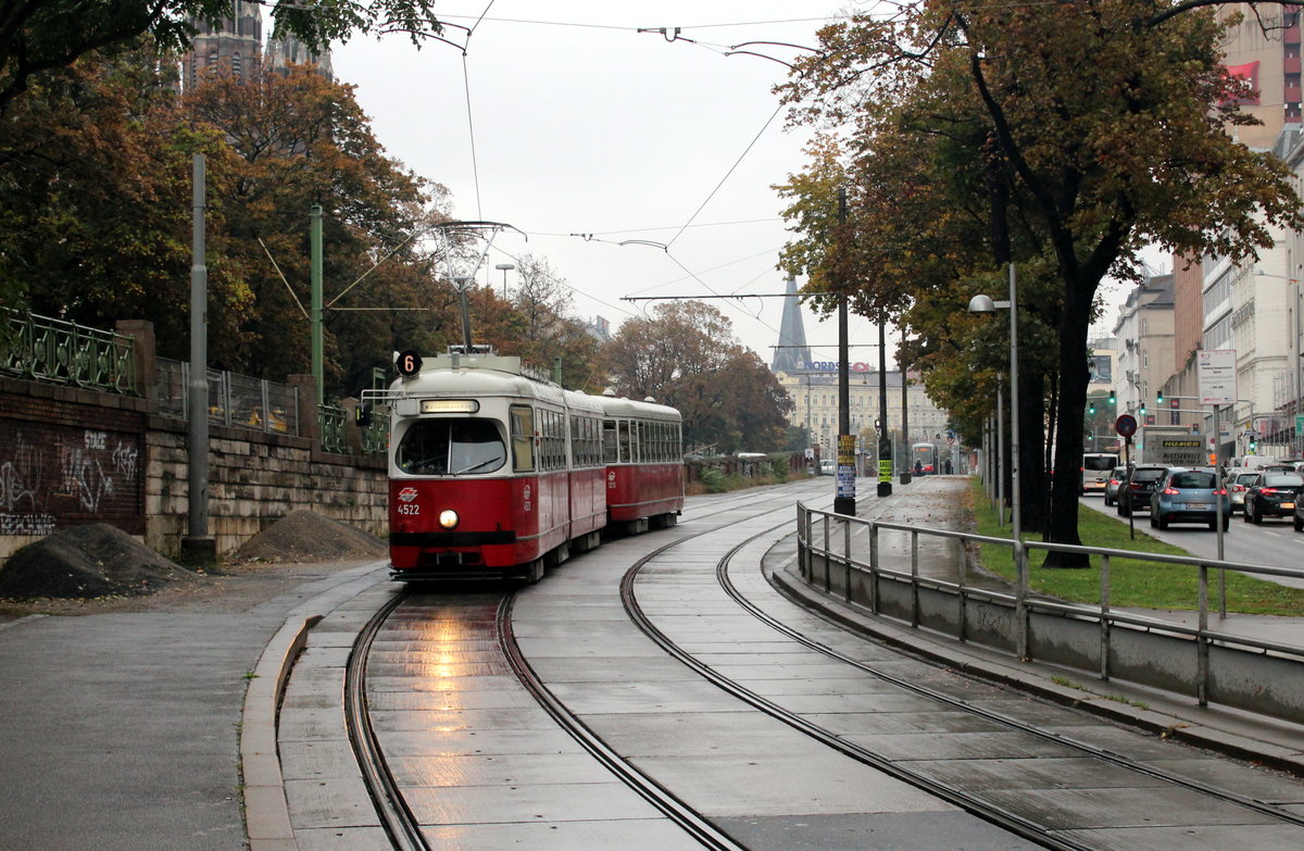 Wien Wiener Linien SL 6 (E1 4522 (Lohner 1973) + c3 1213 (Lohner 1961) VI, Mariahilf, Mariahilfer Gürtel am 18. Oktober 2016.