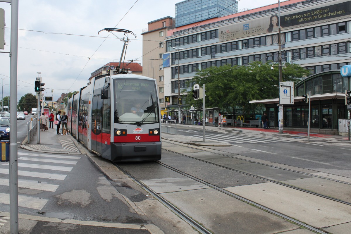 Wien Wiener Linien SL 62 (A1 80) ÖBB-Bhf Meidling am 11. Juli 2014.