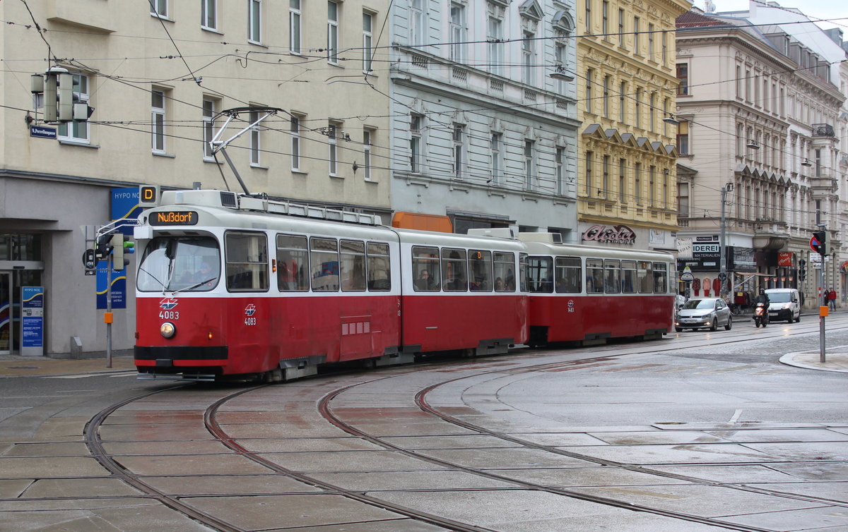 Wien Wiener Linien SL D (E2 4083 + c5 1483) IX, Alsergrund, Porzellangasse / Alserbachstraße / Julius-Tandler-Platz am 16. März 2018.
