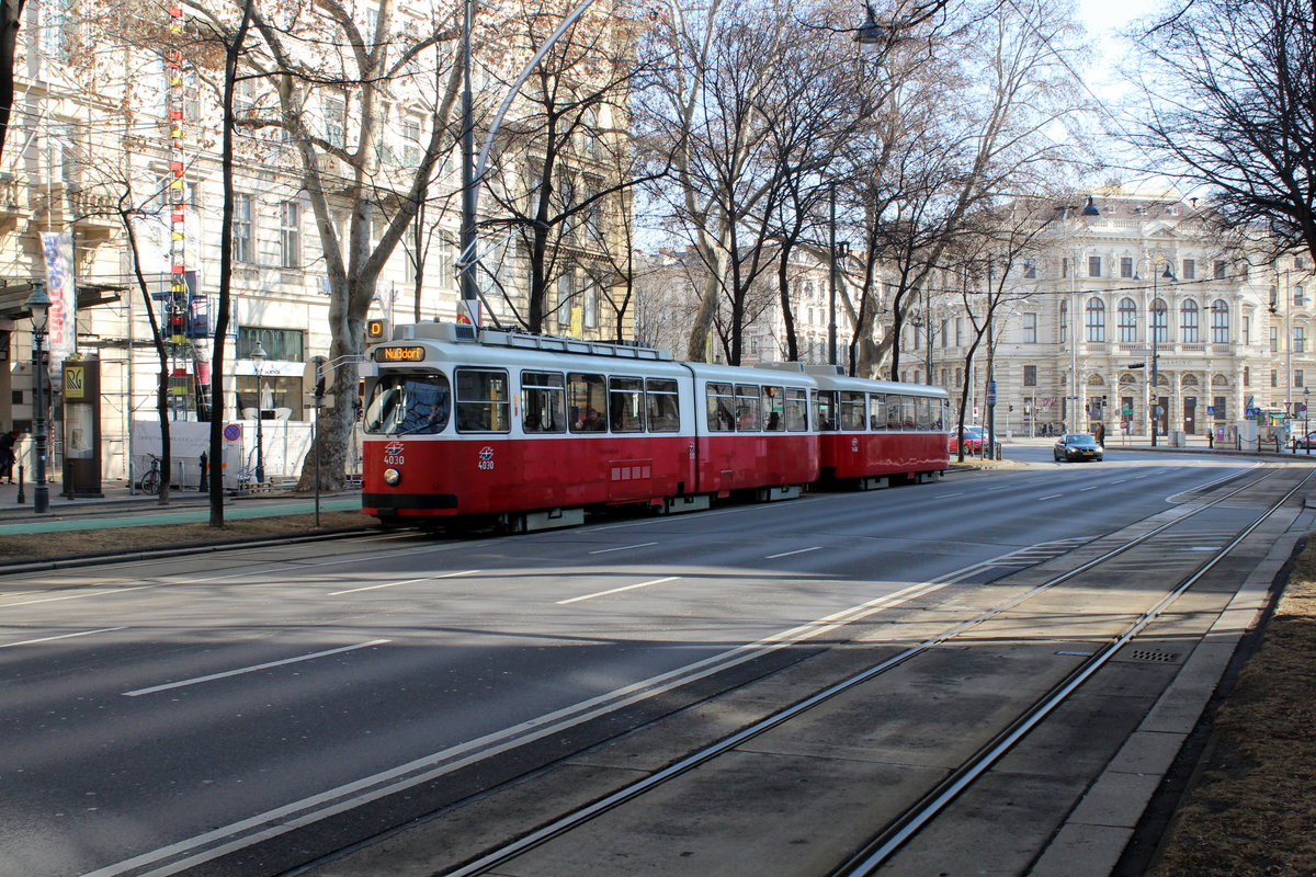 Wien Wiener Linien SL D (E2 4030 + c5 1405) I, Innere Stadt, Kärntner Ring am 19. Februar 2017.