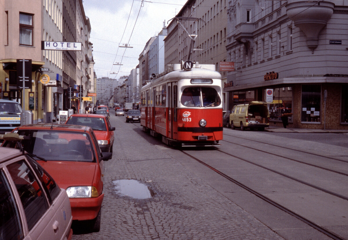 Wien Wiener Linien SL N (E1 4653 (SGP 1967)) II, Leopoldstadt, Taborstraße / Große Stadtgutgasse am 18. März 2000. - Scan eines Diapositivs. Film: Kodak Ektachrome ED 3. Kamera: leica CL.