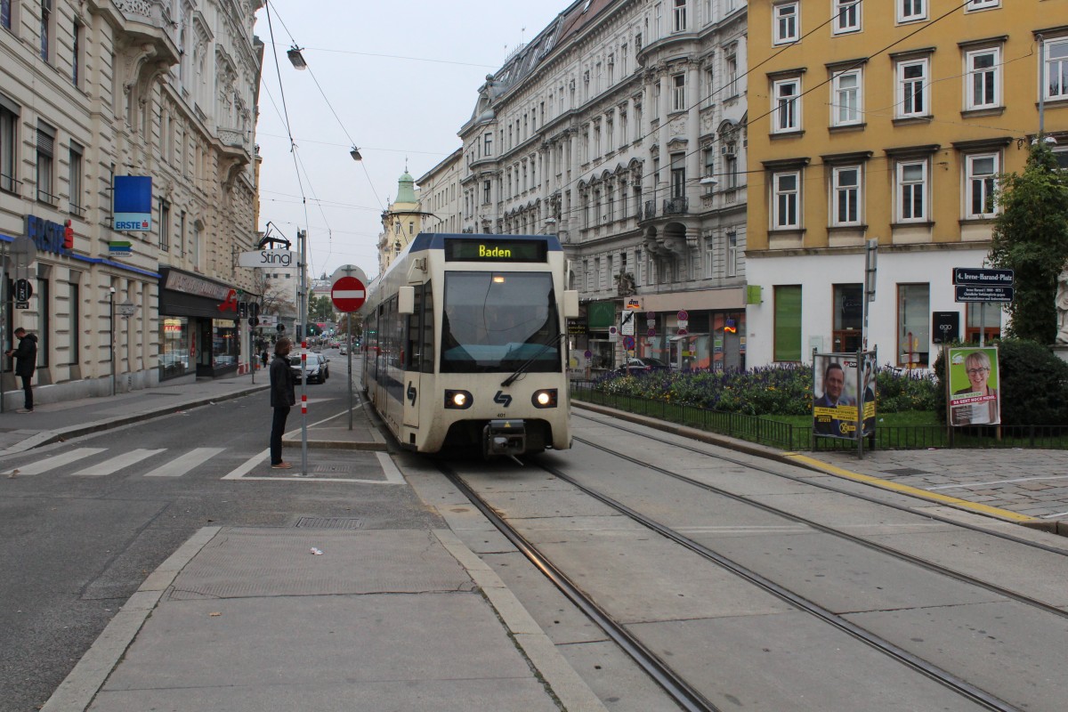 Wien Wiener Lokalbahnen Tw 401 Wiedner Hauptstraße / Schleifmühlgasse am 11. Oktober 2015. 