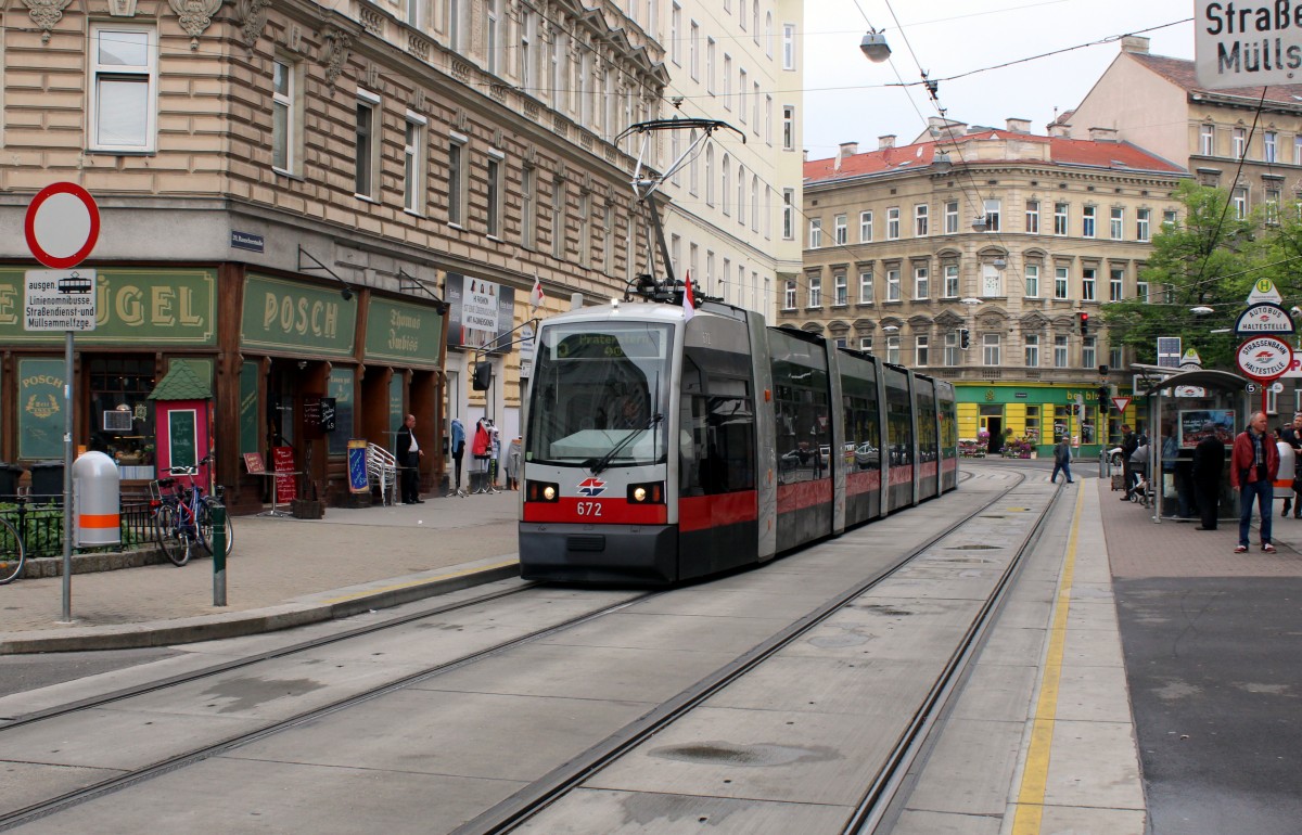Wien WL SL 5 (B 672) Hst. Rauscherstrasse am 2. Mai 2015.