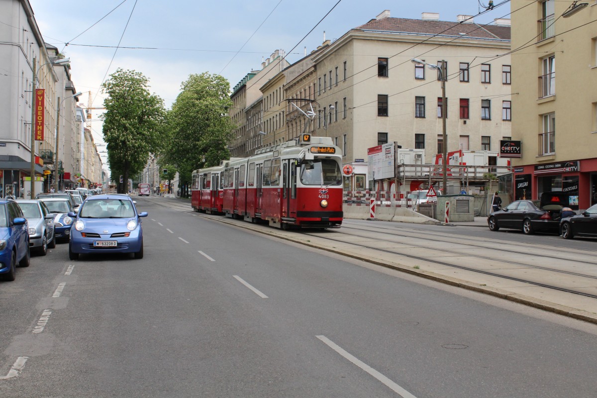 Wien WL SL 67 (E2 4083 + c5 1483) Favoritenstrasse / Gellertgasse am 30. April 2015.