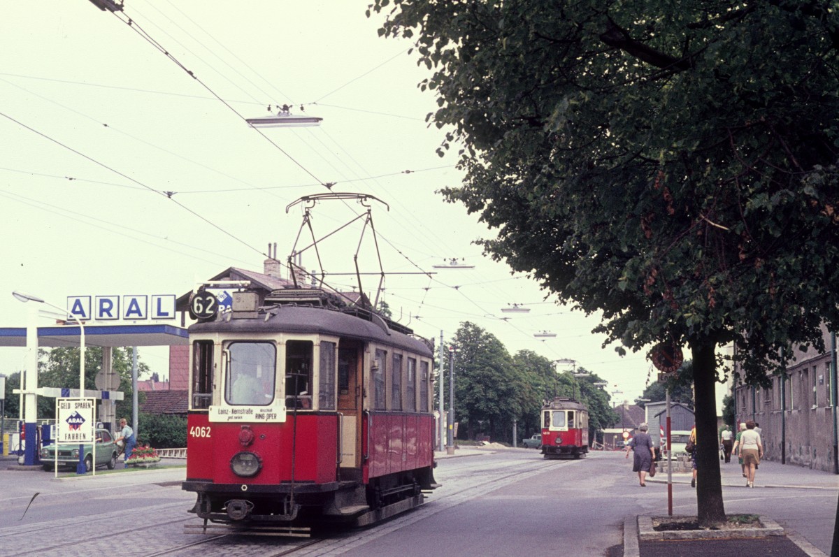 Wien WVB SL 62 (M 4062) Hetzendorfer Strasse / Kernstrasse am 16. Juli 1974.
