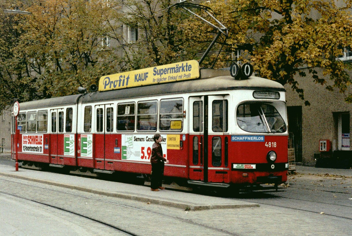 Wien WVB SL O (E1 4818) Migerkastraße im Oktober 1979. - Scan von einem Farbnegativ. Film: Kodak. Kamera: Minolta SRT 101.