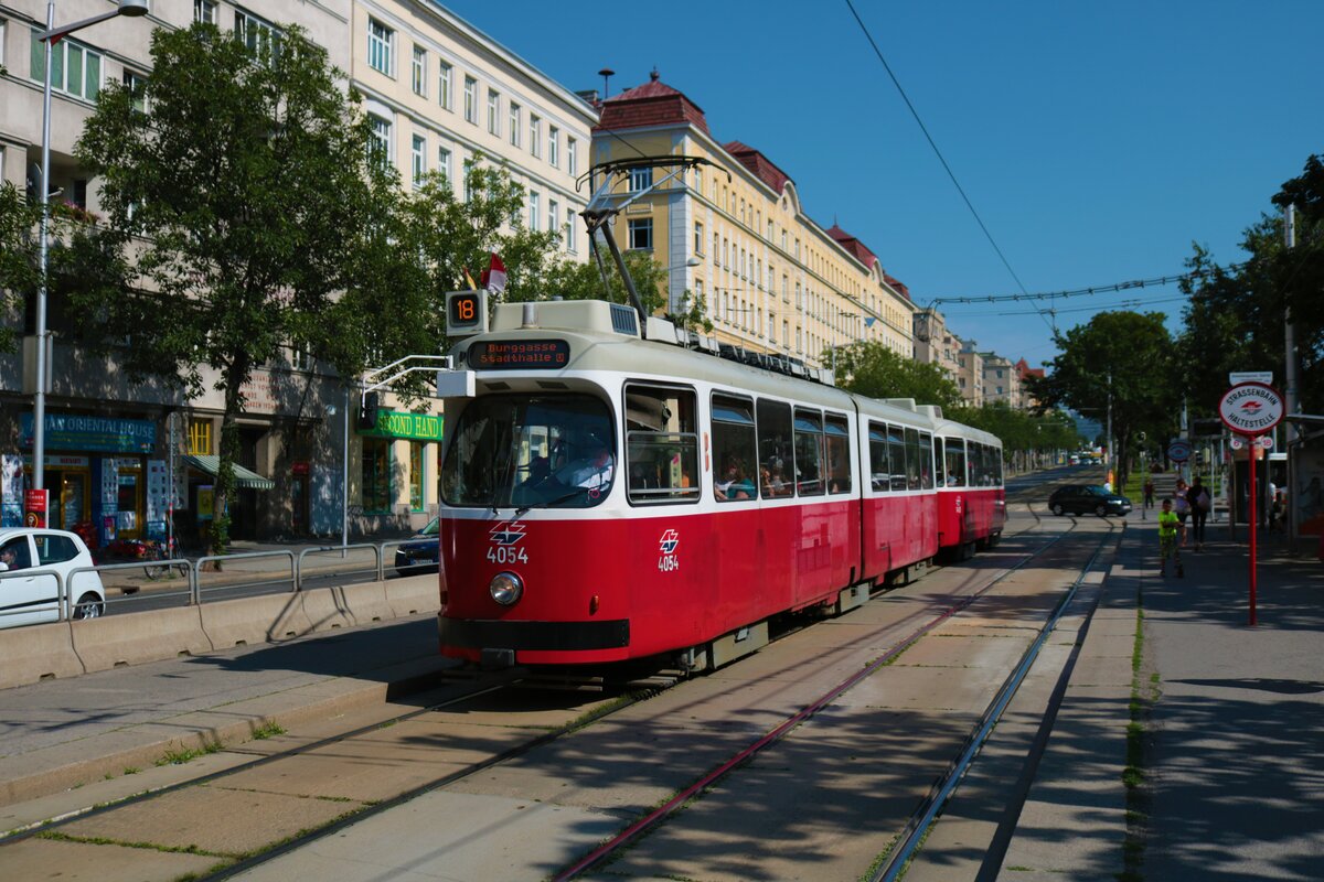 Wiener Linien SGP E2 Wagen 4054 am 20.06.22 in Wien
