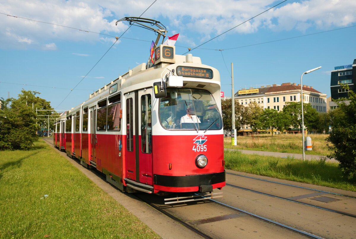 Wiener Linien SGP E2 Wagen 4095 am 20.06.22 in Wien