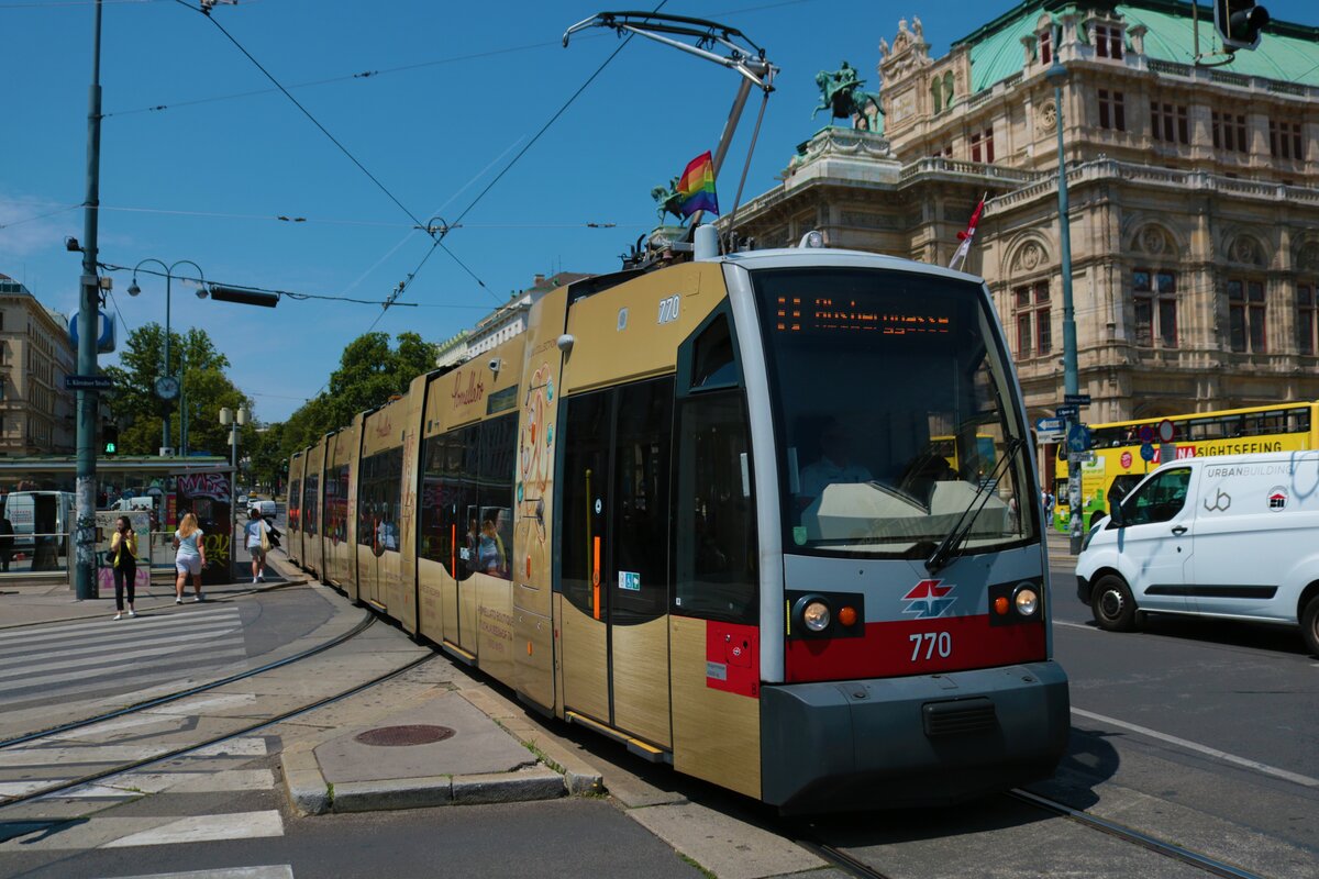 Wiener Linien Siemens ULF Wagen 770 am 22.06.22 in Wien