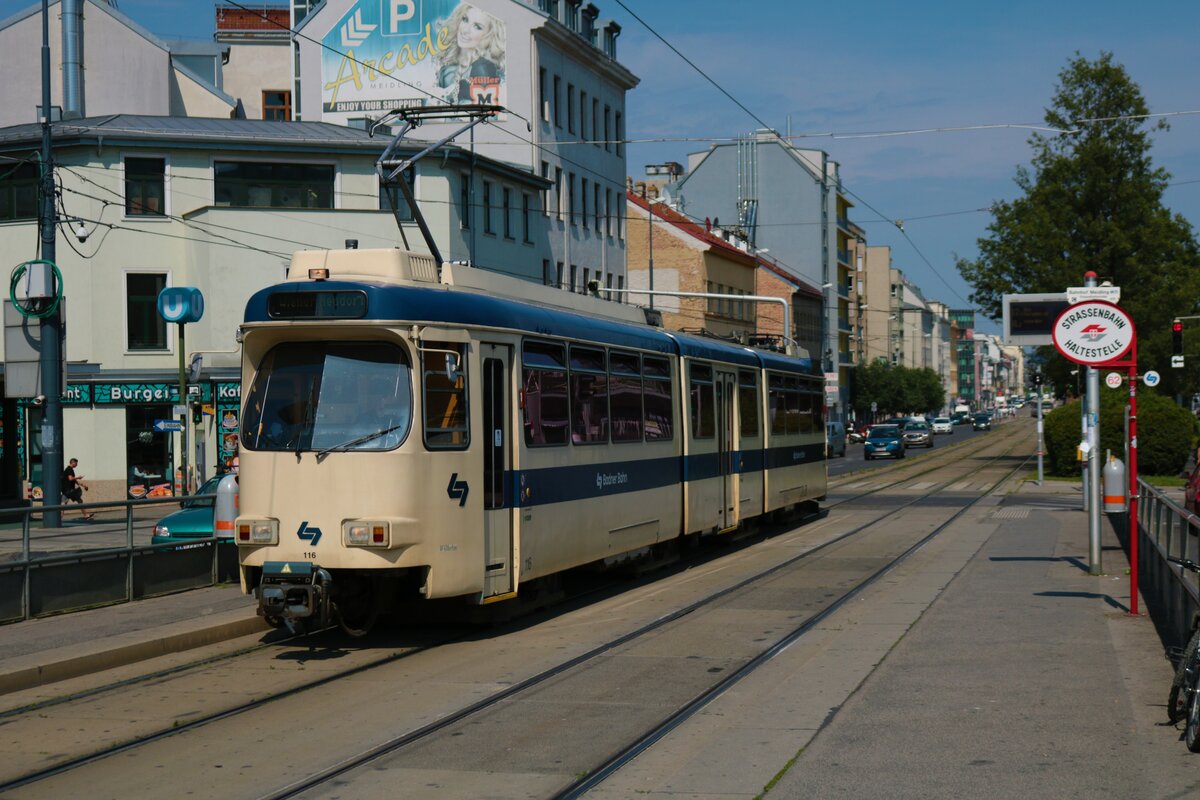 Wiener Loklabahn Reihe 100 Wagen 116 am 20.06.22 in Wien Meidling