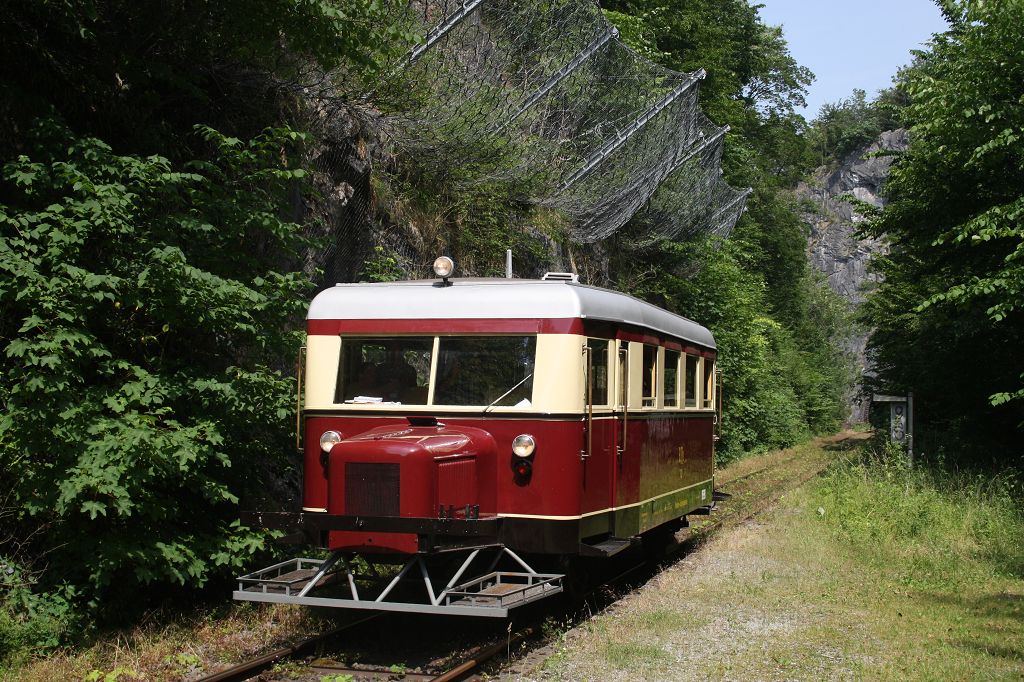 Wismarer Schienenbus aus BO-Dahlhausen am 04.07.2015 am ex. Hp. Klusenstein