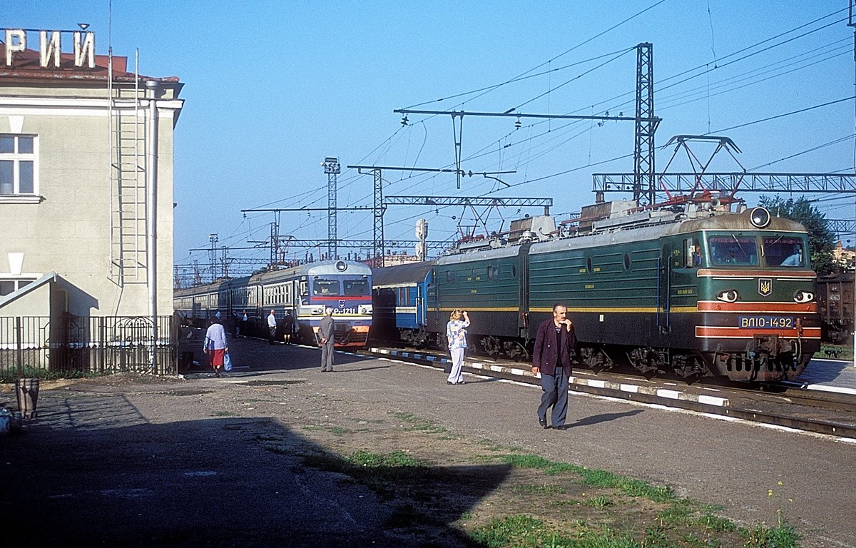 WL10-1492  Striy  08.06.03