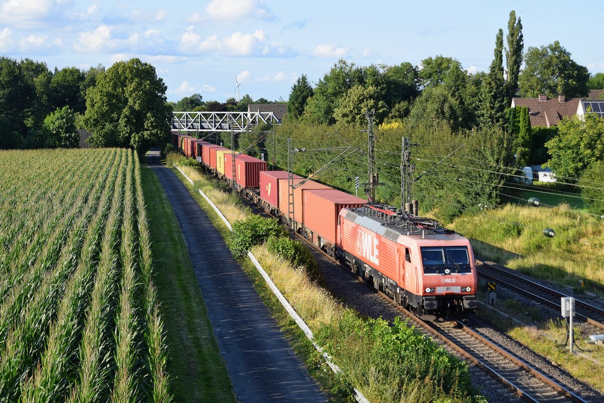 WLE 81 (189 801) mit Containerzug DGS 52463 Dradenau - Lippstadt Gbf (Bohmte, 02.08.2021).