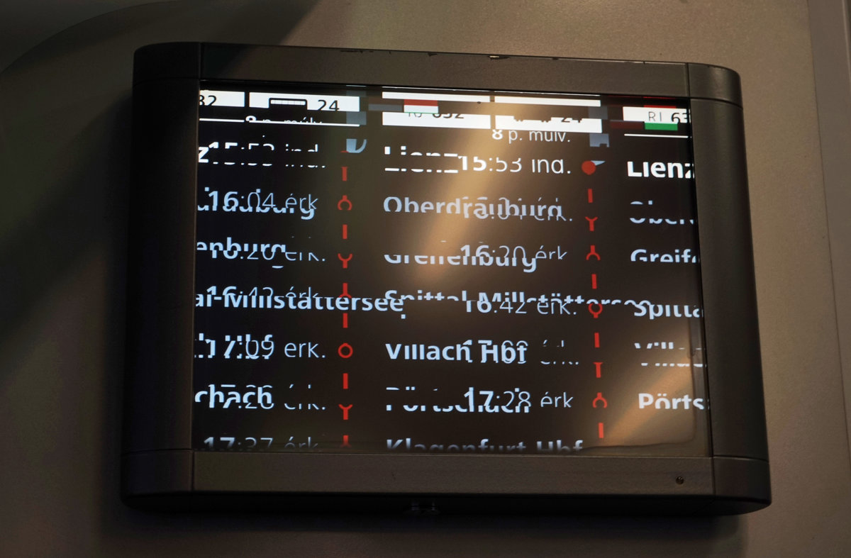 Wo fährt der Zug nochmal hin?
Tja, die Technik will halt nicht wie sie soll... ;-D