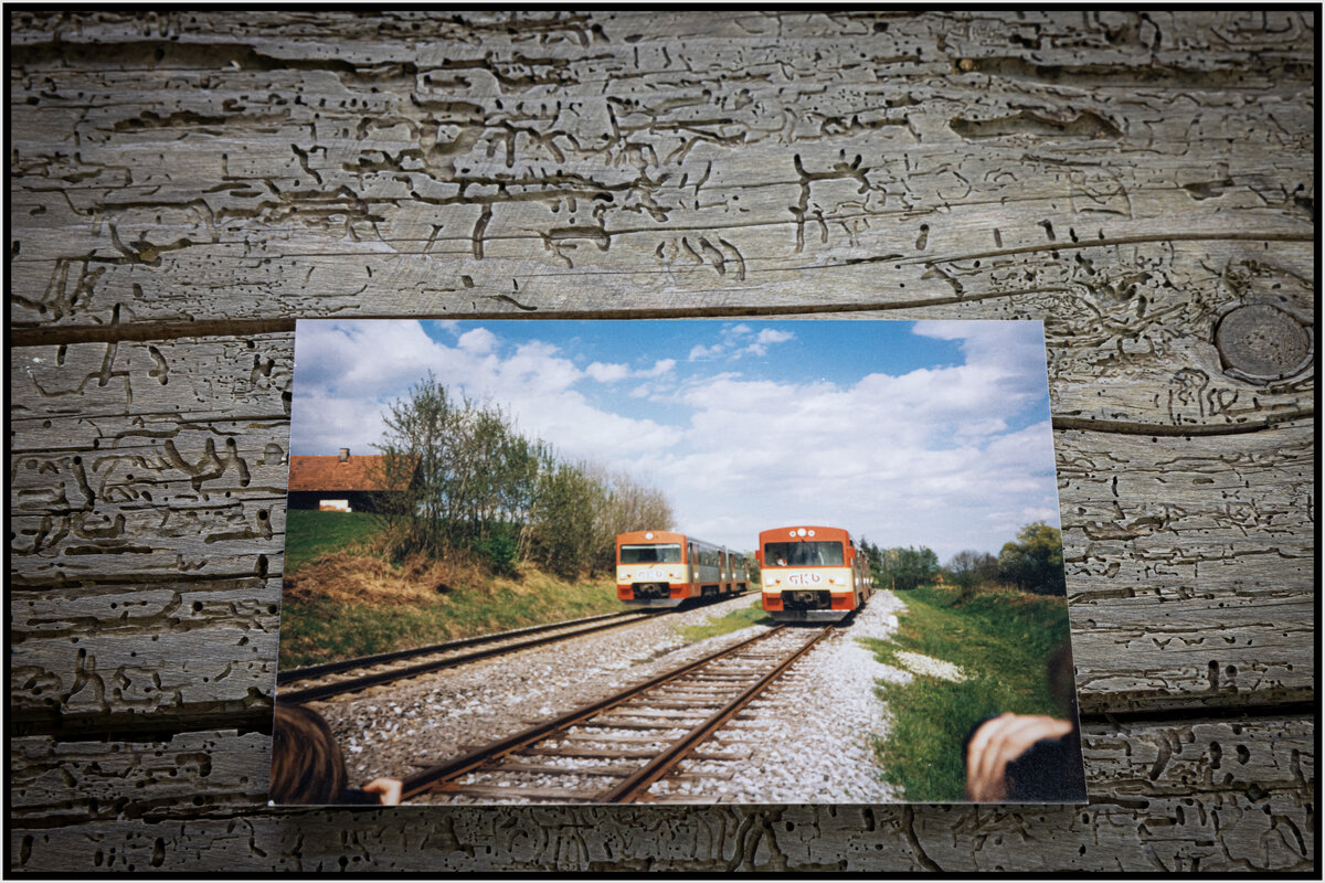 Wohl eine meiner ersten  Fotofahrten  war eine Reise mit dem VT70 nach Gleinstätten auf der einstigen Sulmtalbahn. Irgendwann zwischen 1993 und 1995