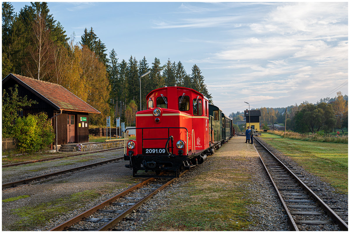WSV 2091.09 und 2019.02 mit GmP im Bahnhof Altnagelberg, 10.10.2020