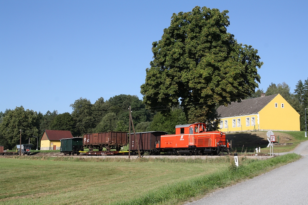 WSV 2091.09 am 10.September 2023 anlässlich des vom WSV veranstalteten 2 tägigen  Güterzugfestival im Wald4tel  in der Haltestelle Aalfang.