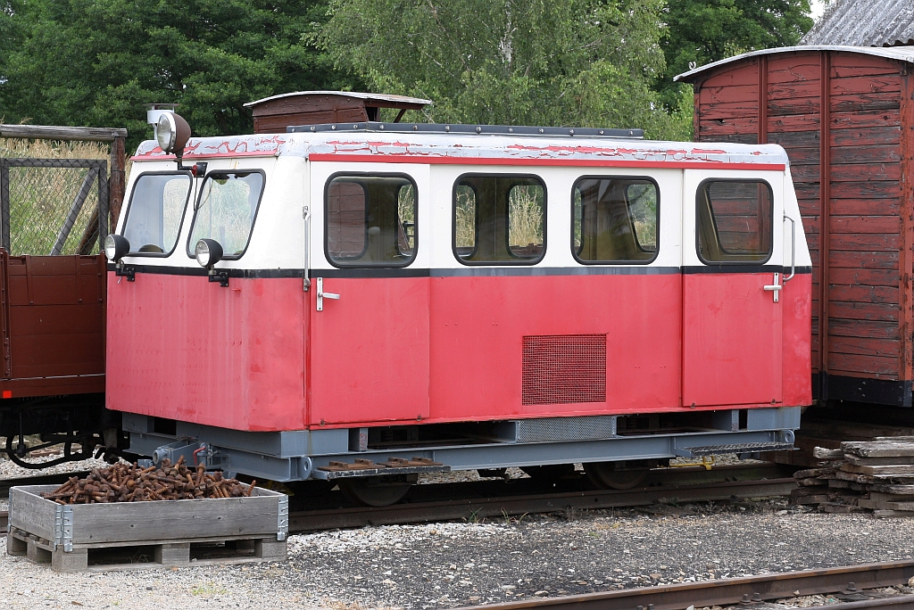 WSV X 614.902 am 26.Juli 2020 im Bahnhof Heidenreichstein.