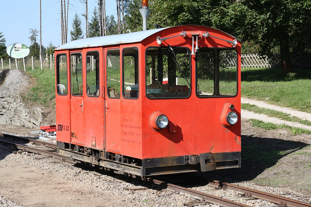 WSV X44 (ex STLB) am 10.September 2023 in der Haltestelle Aalfang anlässlich des vom WSV veranstalteten 2 tägigen  Güterzugfestival im Wald4tel .