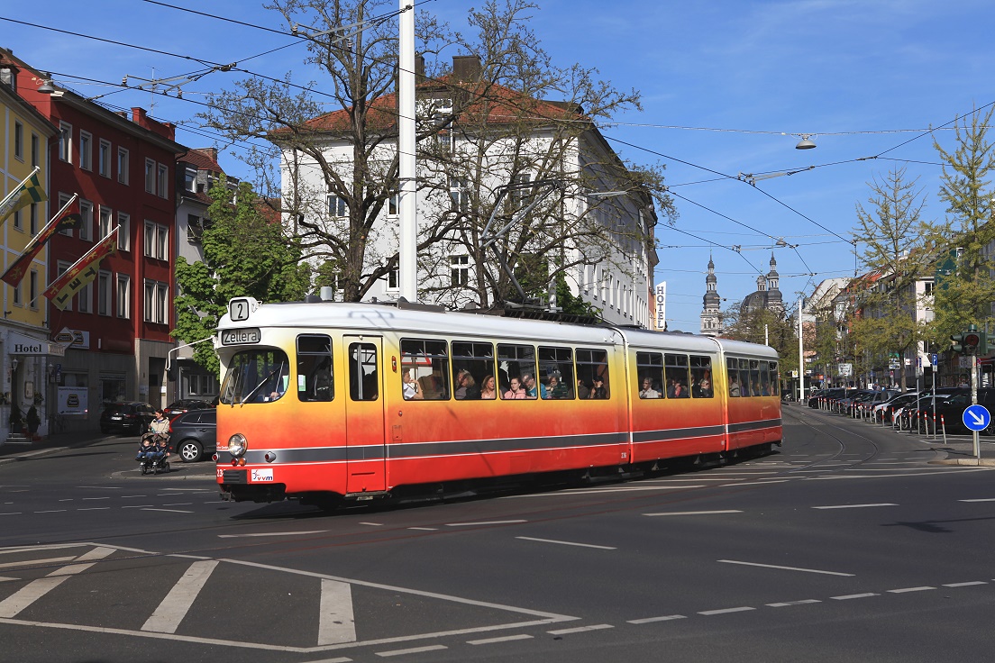 Würzburg Tw 236, Juliuspromenade, 24.04.2017.