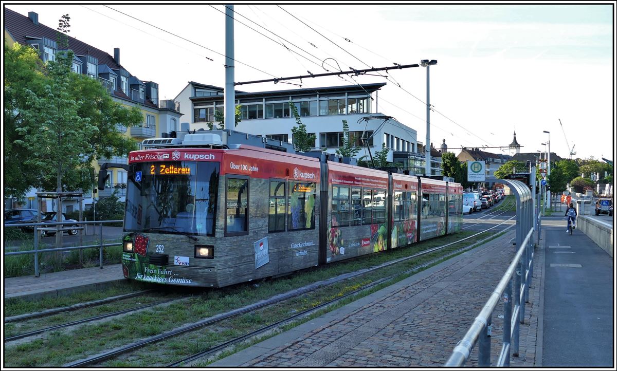Würzburger Strassenbahn GT-N 252 von Lonke Hoffmann Busch und Siemens. (26.05.2019)