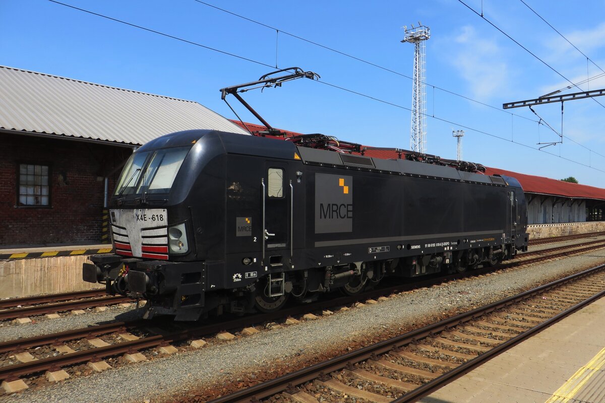 X4E-618 steht am 22 Mai 2023 in Breclav.