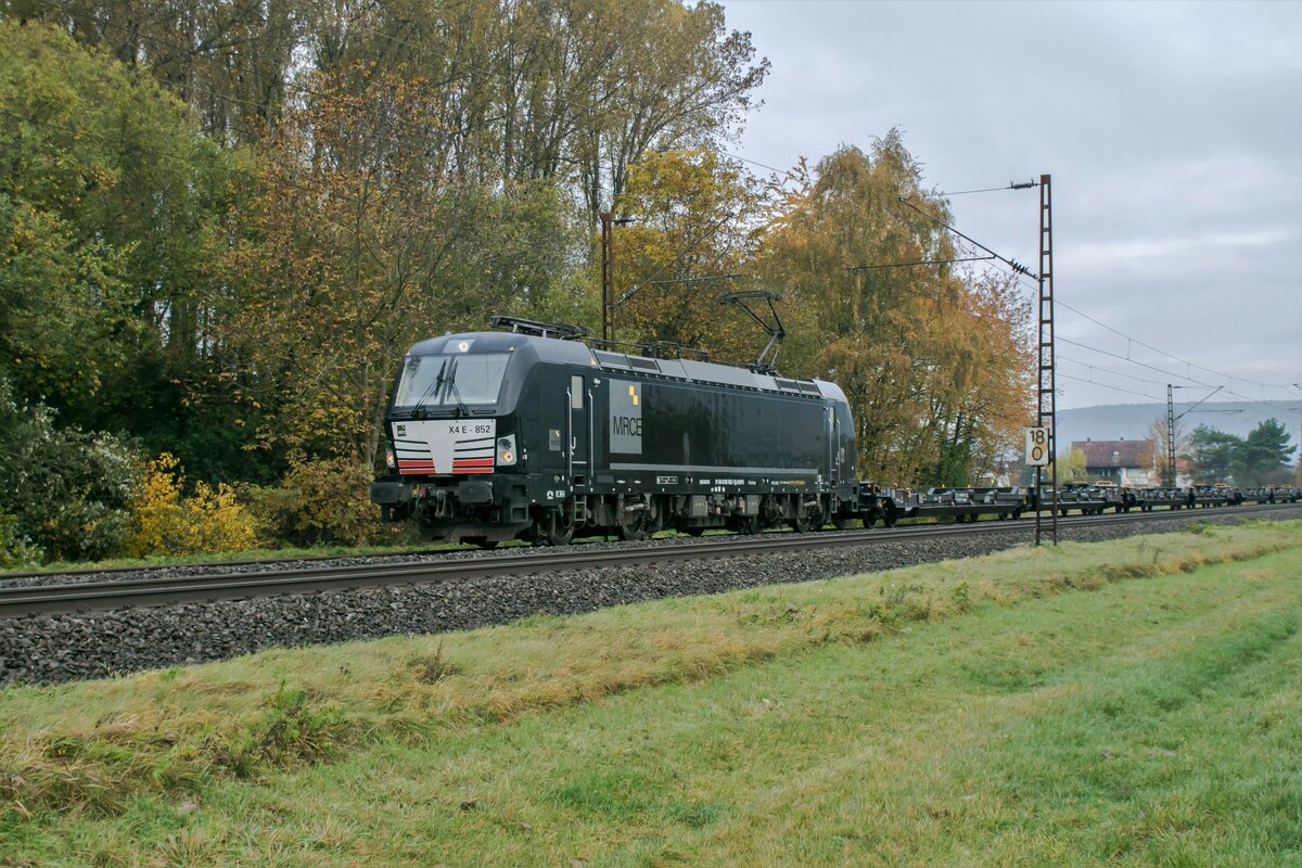 X4E -852 (193 852-1) gesehen am 27.10.2021 bei Himmelstadt