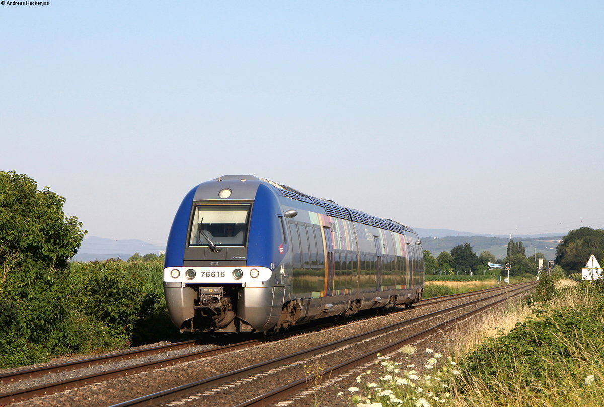 X76616 als TER31767 (Barr-Strasbourg) bei Duppigheim 30.6.18