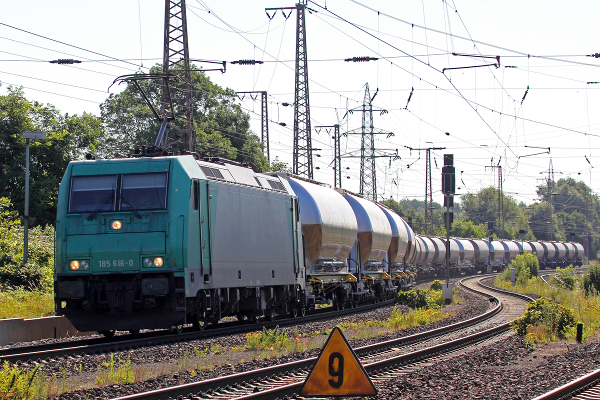 Xrail 185 616-0 in Recklinghausen-Ost 2.7.2018