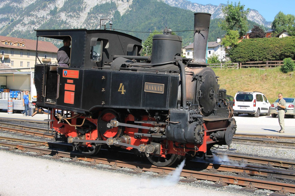 Zahnradlok Nr 4 လHannahဝ der Achenseebahn auf Bahnhof Jenbach am 2-8-2013.
