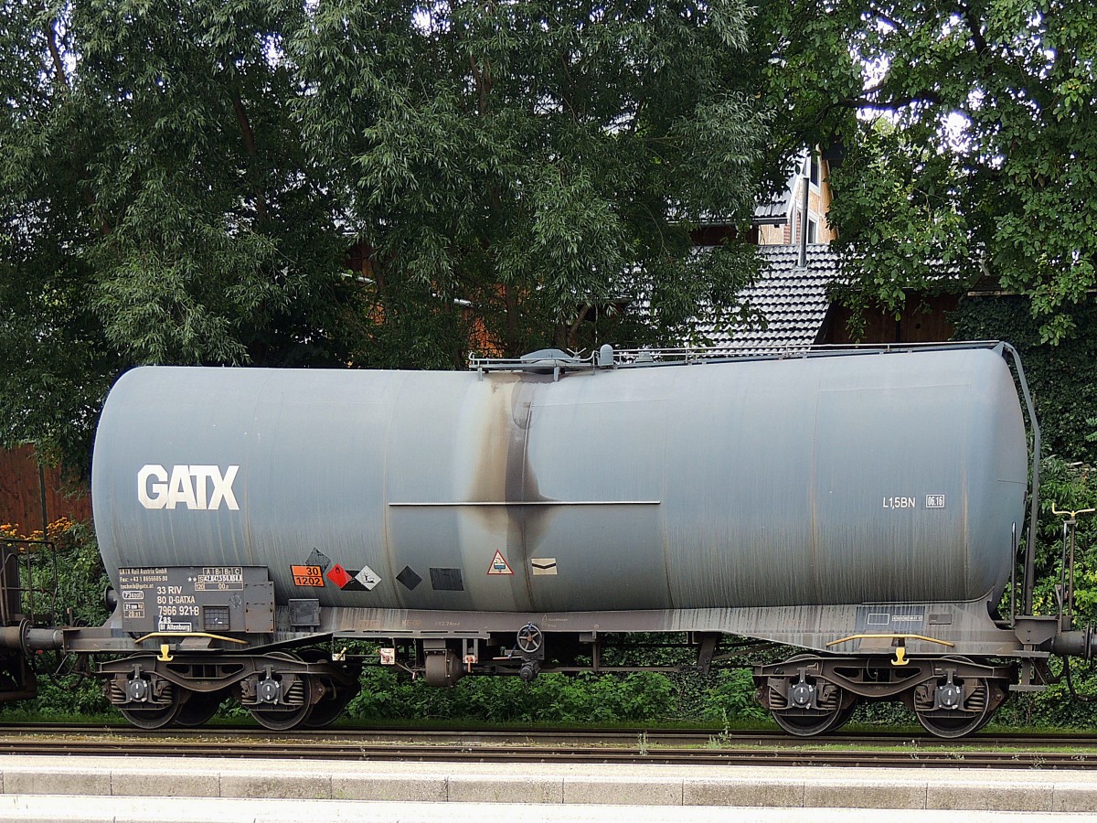 Zas 3380(D-GATXA)7966921-8; mit Ladegut Diesel/Heiz�l am Bhf. Ried; 130915