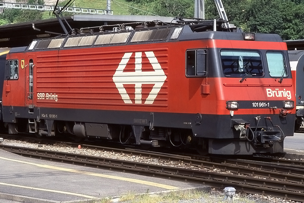 ZB, HGe 4-4II, 101961-1, 03.07.2004 Interlaken 




