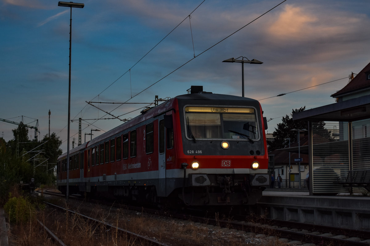 Zeitweise war 628 496 der Westfrankenbahn leihweise für die RAB im Einsatz, hier am 16.08.19 als RB nach Ulm Hbf in Biberach(Riß) 