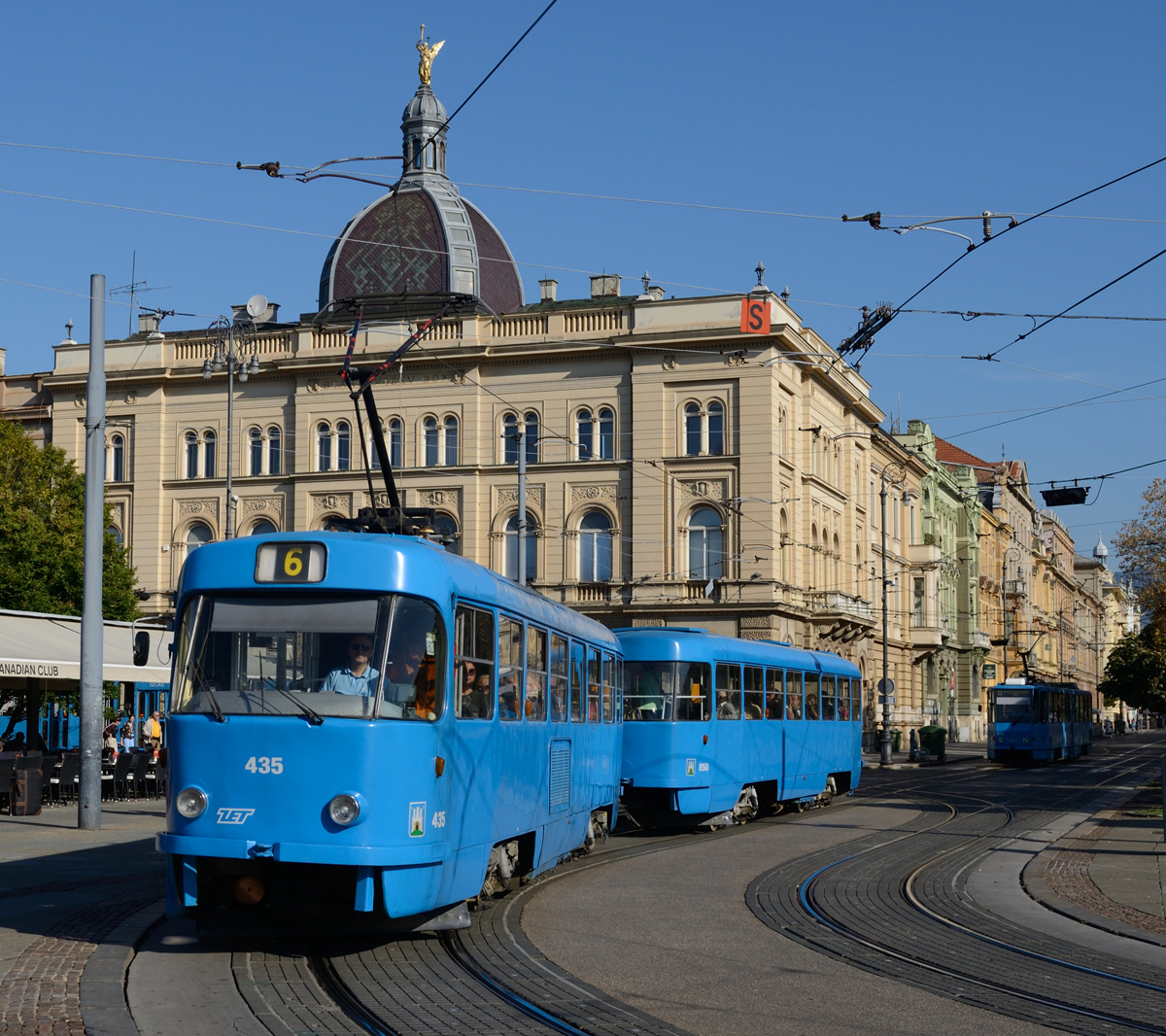 ZET 435 am 09. September 2018 am  Trg kralja Tomislava.