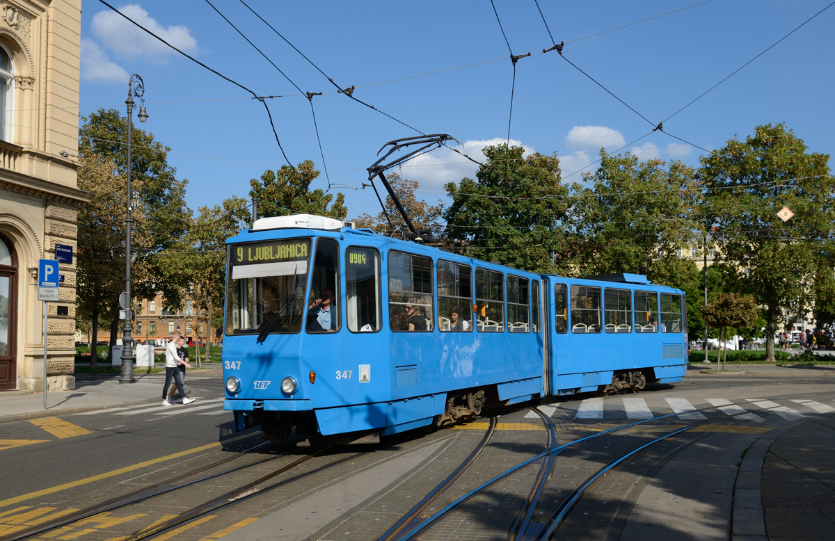 ZET Tatra-Triebwagen 347 der Linie 9 fotografiert am 09.September 2018 am Trg kralja Tomislava.