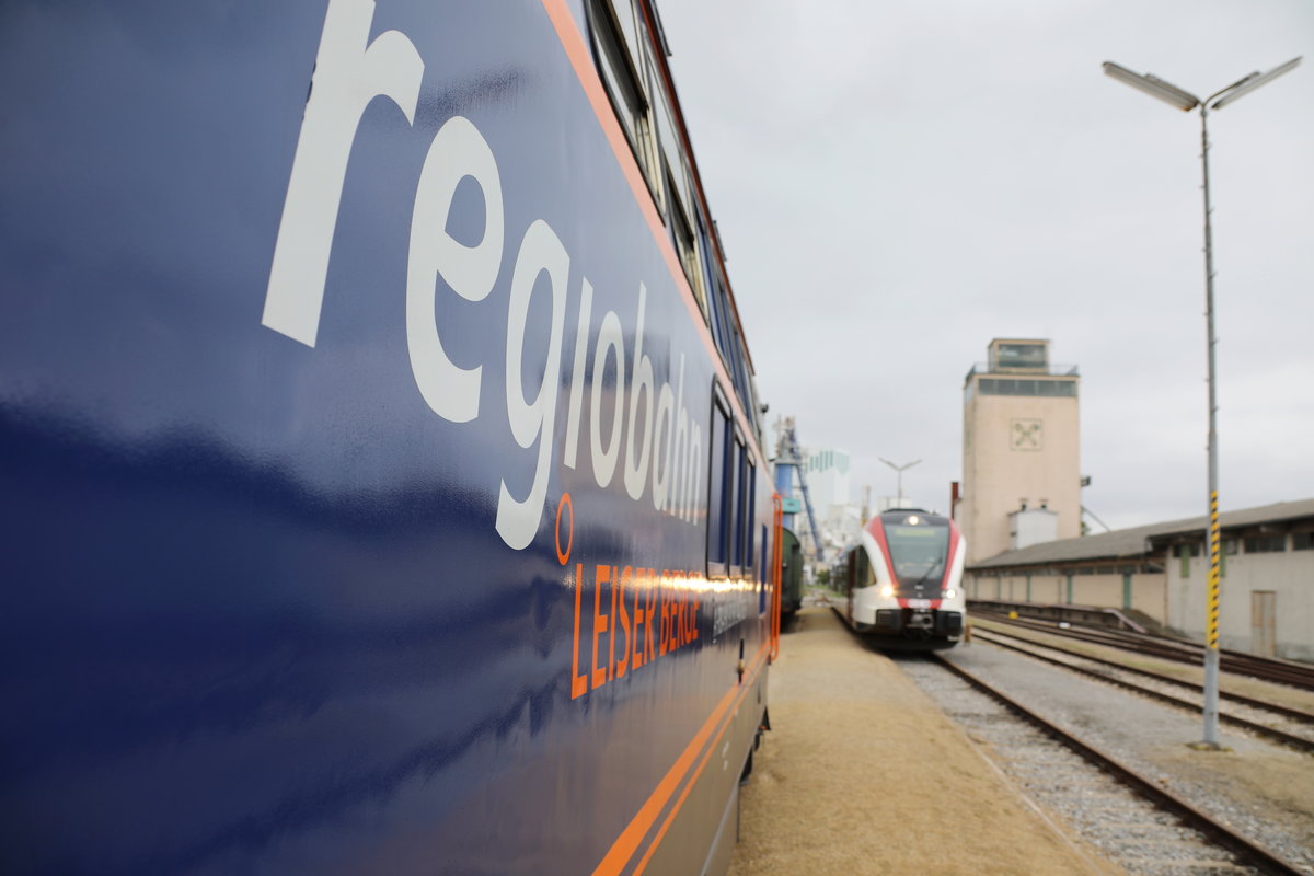 Ziel der Reise war der Bahnhof Ernstbrunn. 

Die  Regiobahn / Leiser Berge  veranstalteten zum wiederholten mal die  Regionalbahntage  
24.09.2017 