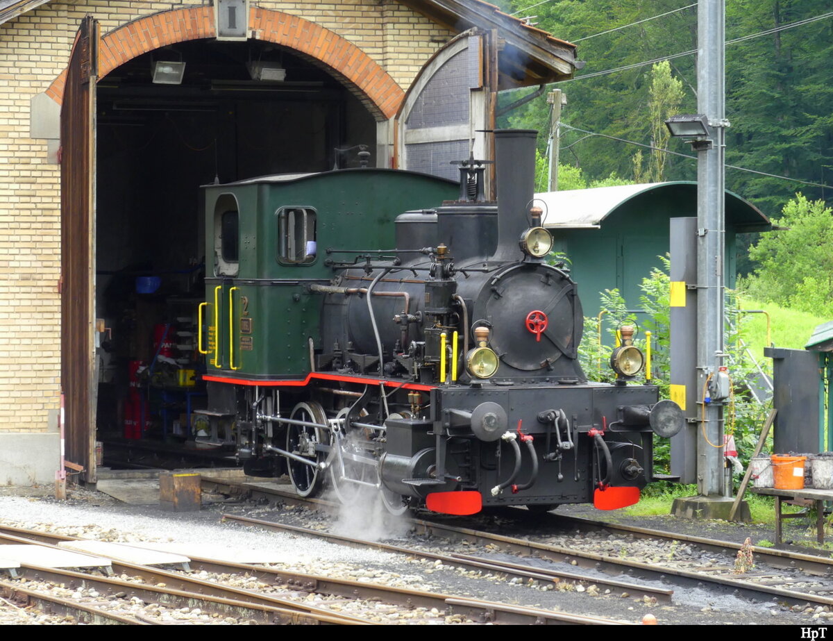 ZMB - Dampflok E 3/3 2  vor der Remise in Sihlwald am 26.06.2022