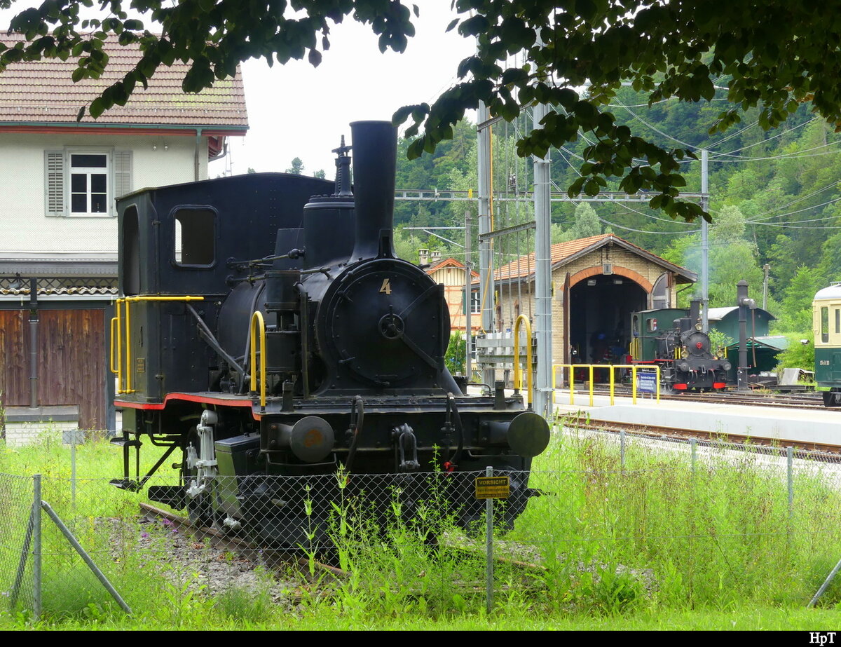 ZMB - Denkmallok E 3/3  4 im Bahnhofsareal von Sihlwald am 26.06.2022