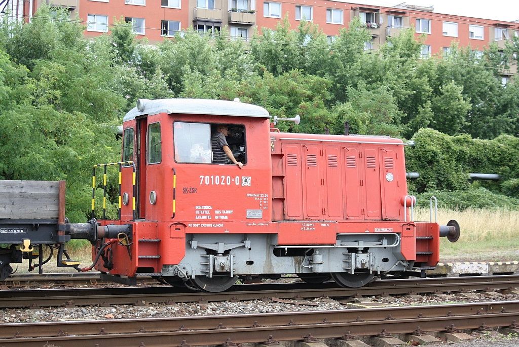 ZSR 701 020-0 am 28.Juli 2015 beim Verschub in Bratislava Východ. 