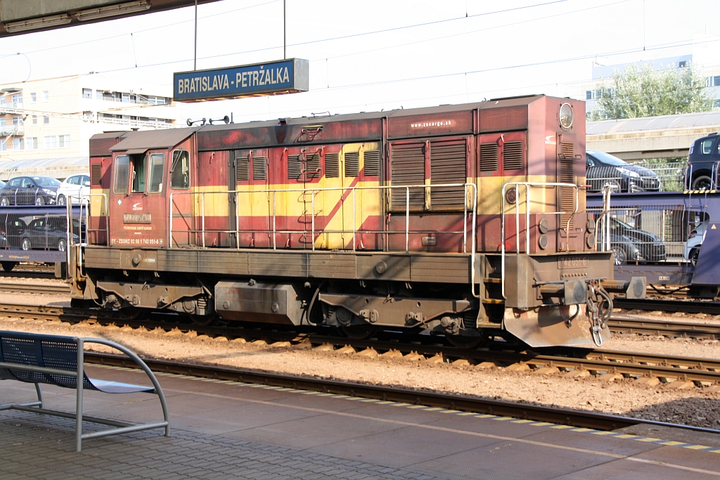 ZSSKC 742 051-6 am 16.September 2016 in Bratislava Petrzalka. 